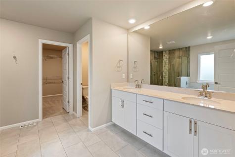 10432 Treasure Drive NW Silverdale WA 98383