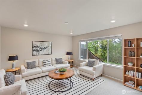 10432 Treasure Drive NW Silverdale WA 98383