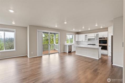 10432 Treasure Drive NW Silverdale WA 98383