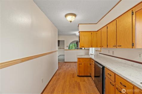 467 E Mommsen Street Mccleary WA 98557