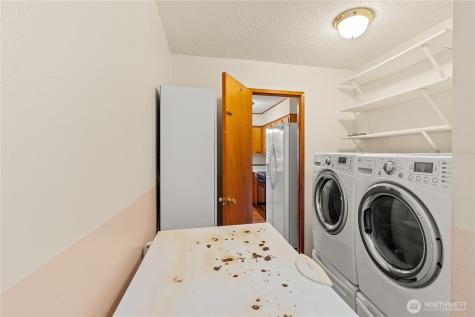 467 E Mommsen Street Mccleary WA 98557