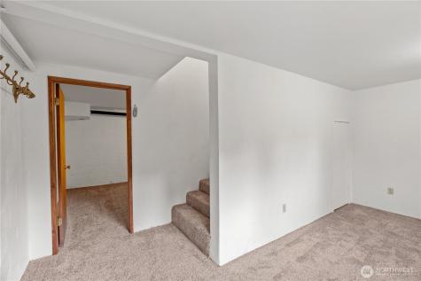 467 E Mommsen Street Mccleary WA 98557