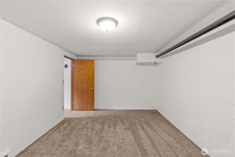 467 E Mommsen Street Mccleary WA 98557