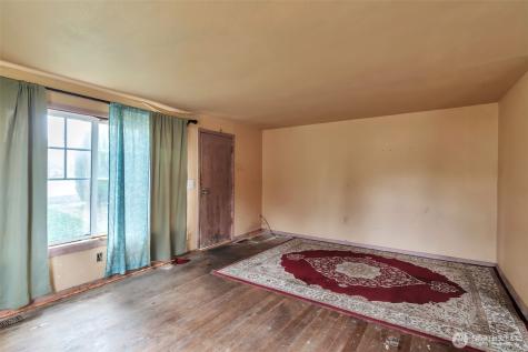 303 S Baker Street Mount Vernon WA 98273