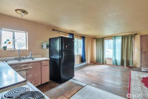 303 S Baker Street Mount Vernon WA 98273