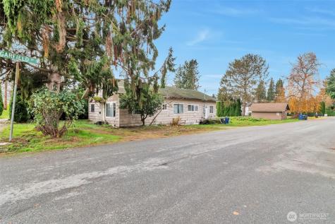 303 S Baker Street Mount Vernon WA 98273