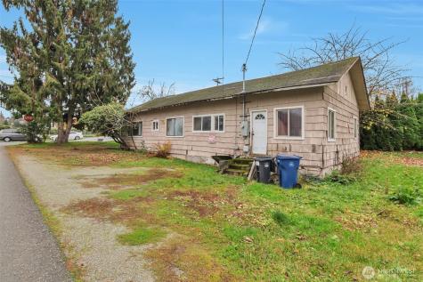 303 S Baker Street Mount Vernon WA 98273