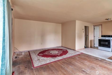 303 S Baker Street Mount Vernon WA 98273