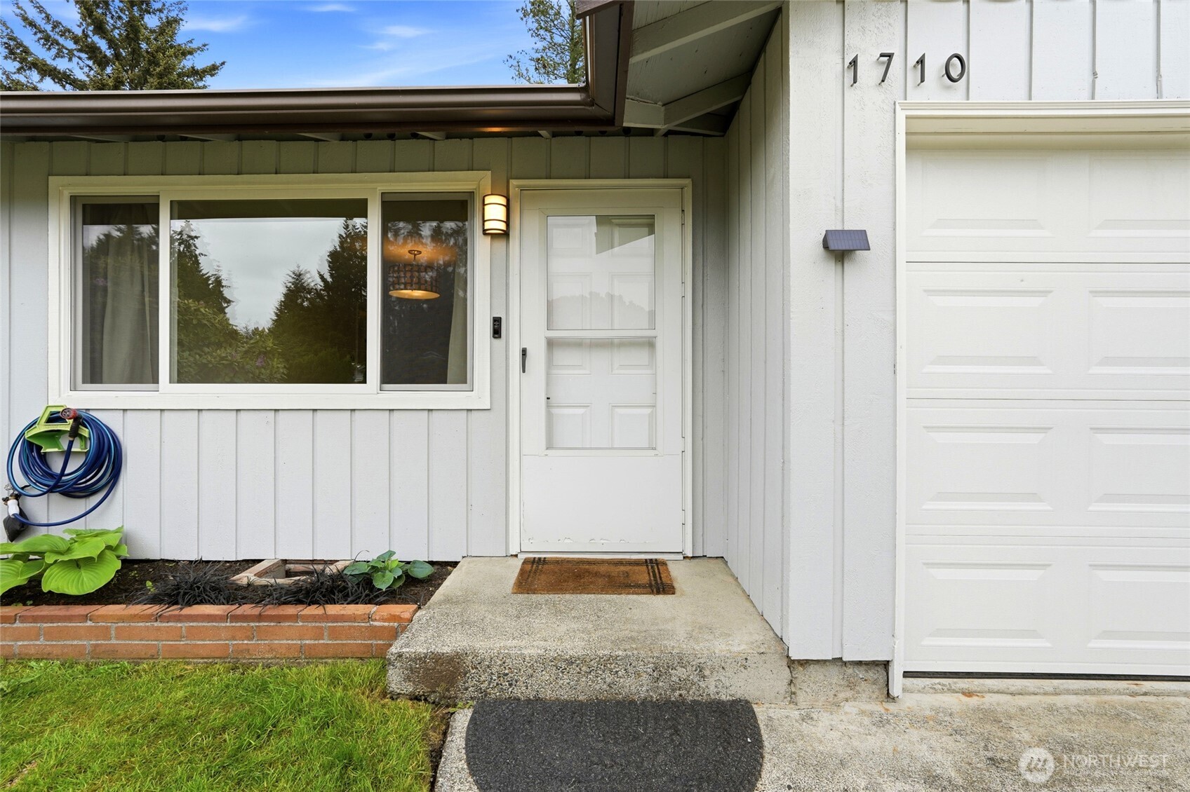 1710 7th Avenue SE Puyallup WA 98372