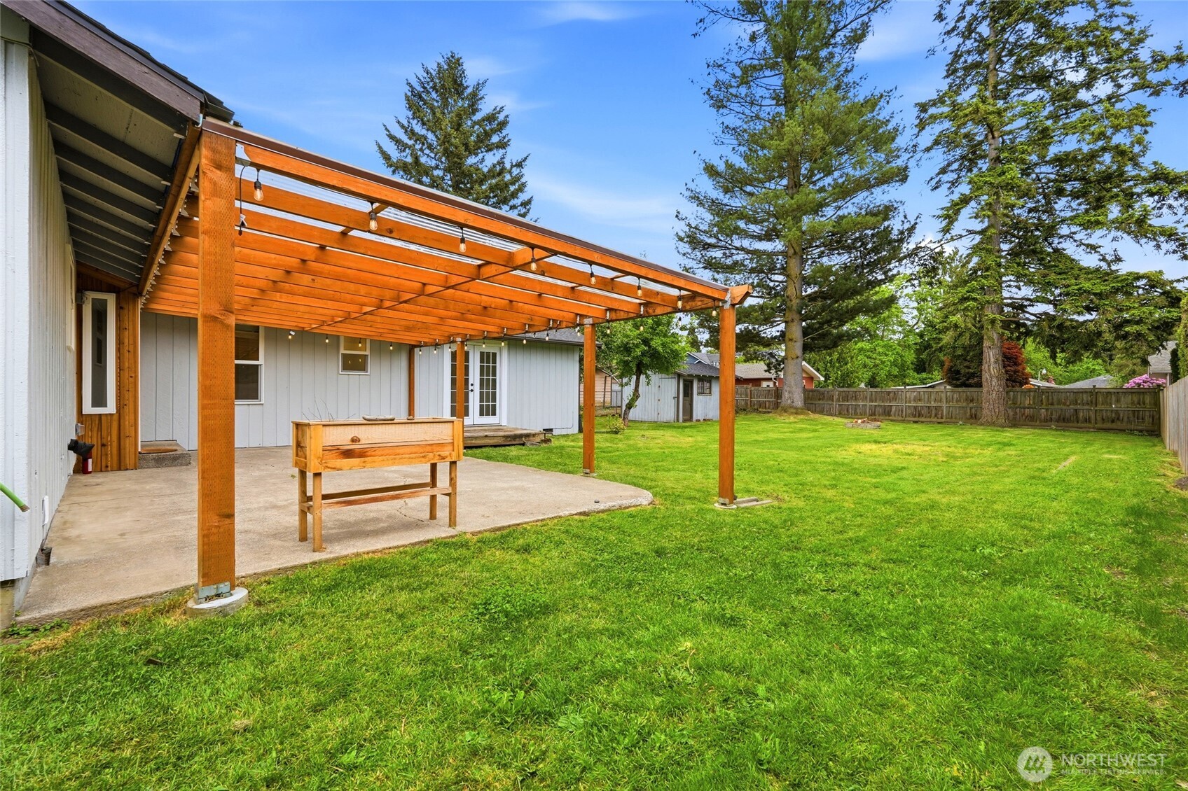 1710 7th Avenue SE Puyallup WA 98372