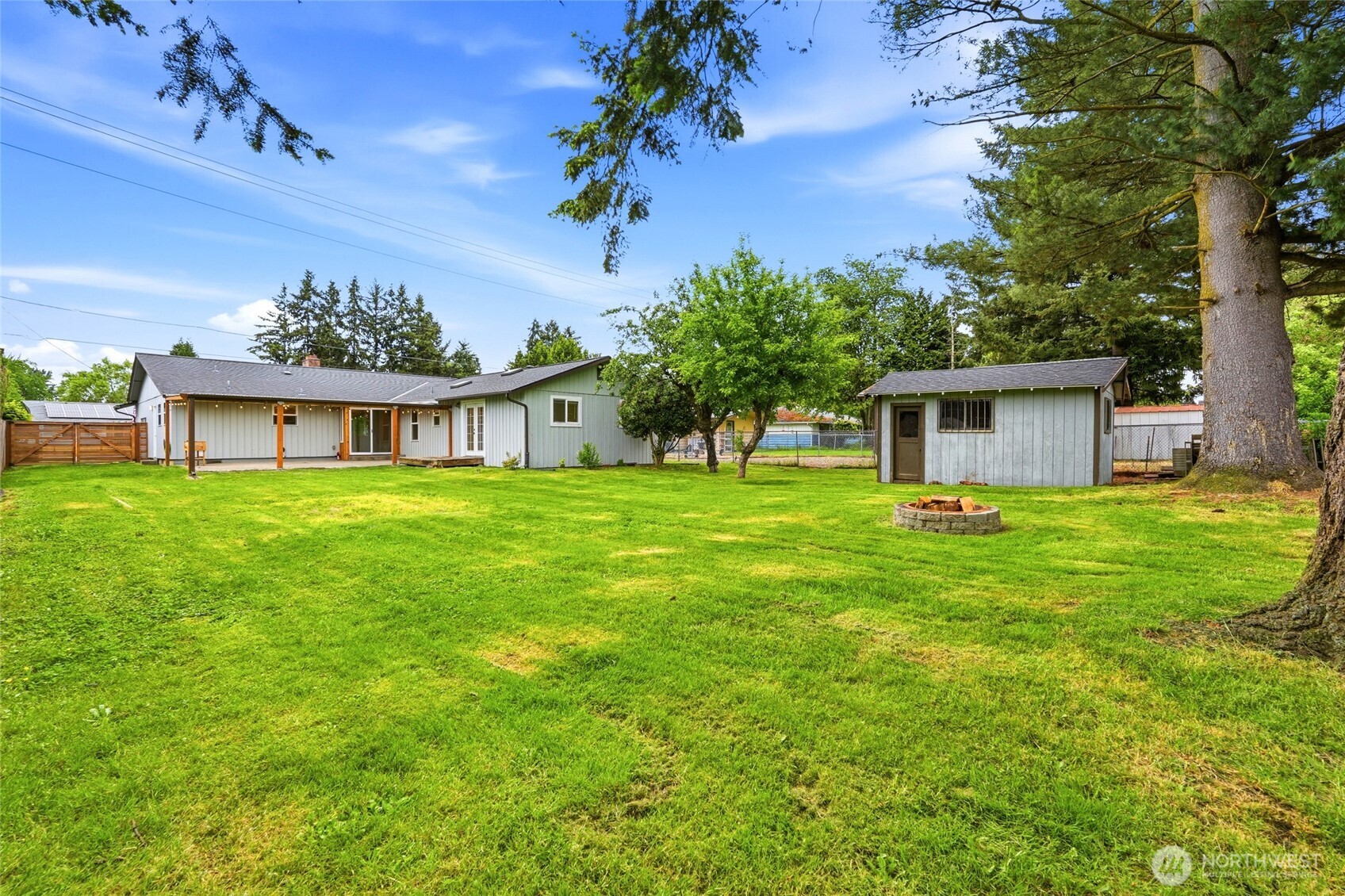 1710 7th Avenue SE Puyallup WA 98372