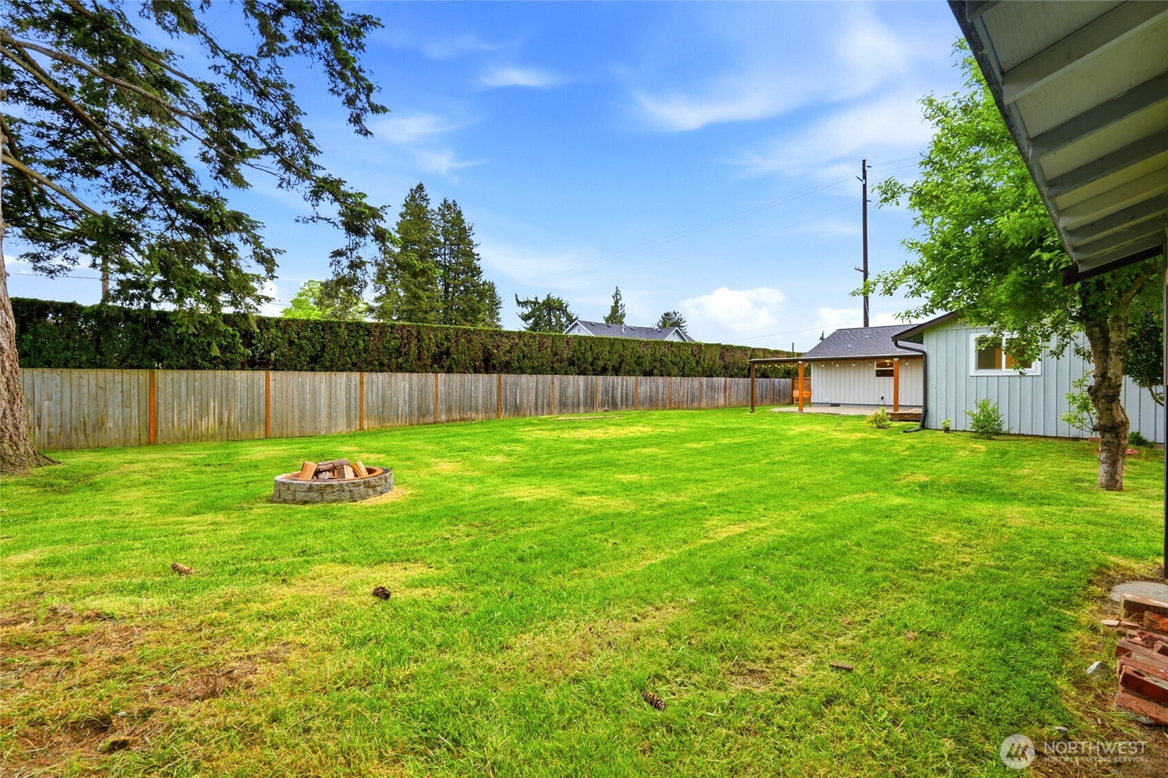 1710 7th Avenue SE Puyallup WA 98372
