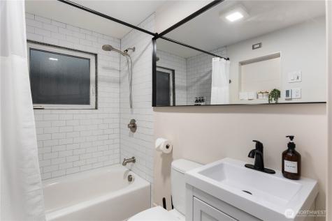 8731 13th Avenue NW Seattle WA 98117