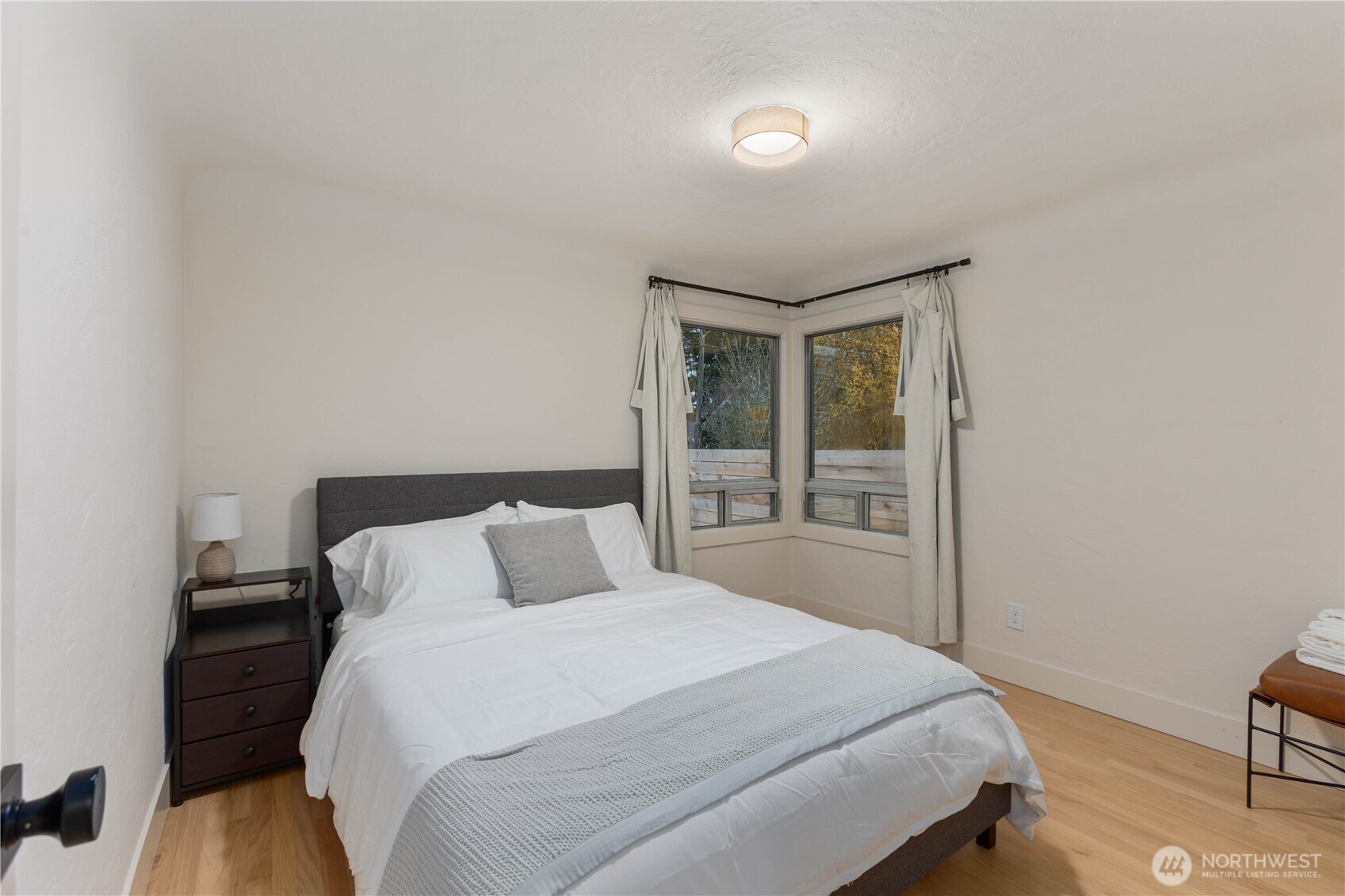 8731 13th Avenue NW Seattle WA 98117