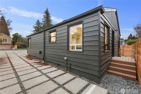 8731 13th Avenue NW Seattle WA 98117