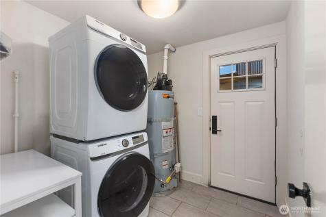 8731 13th Avenue NW Seattle WA 98117
