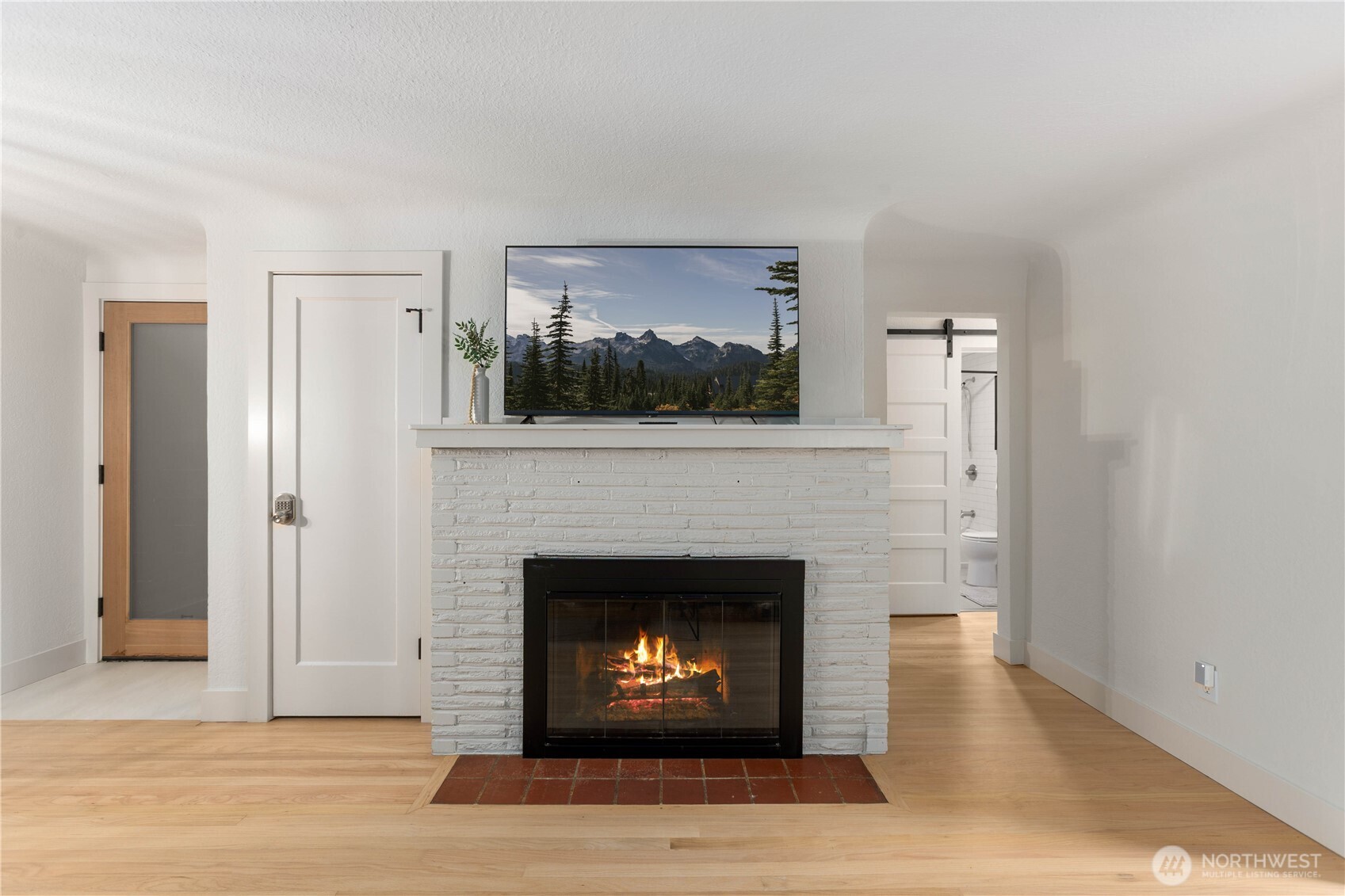 8731 13th Avenue NW Seattle WA 98117