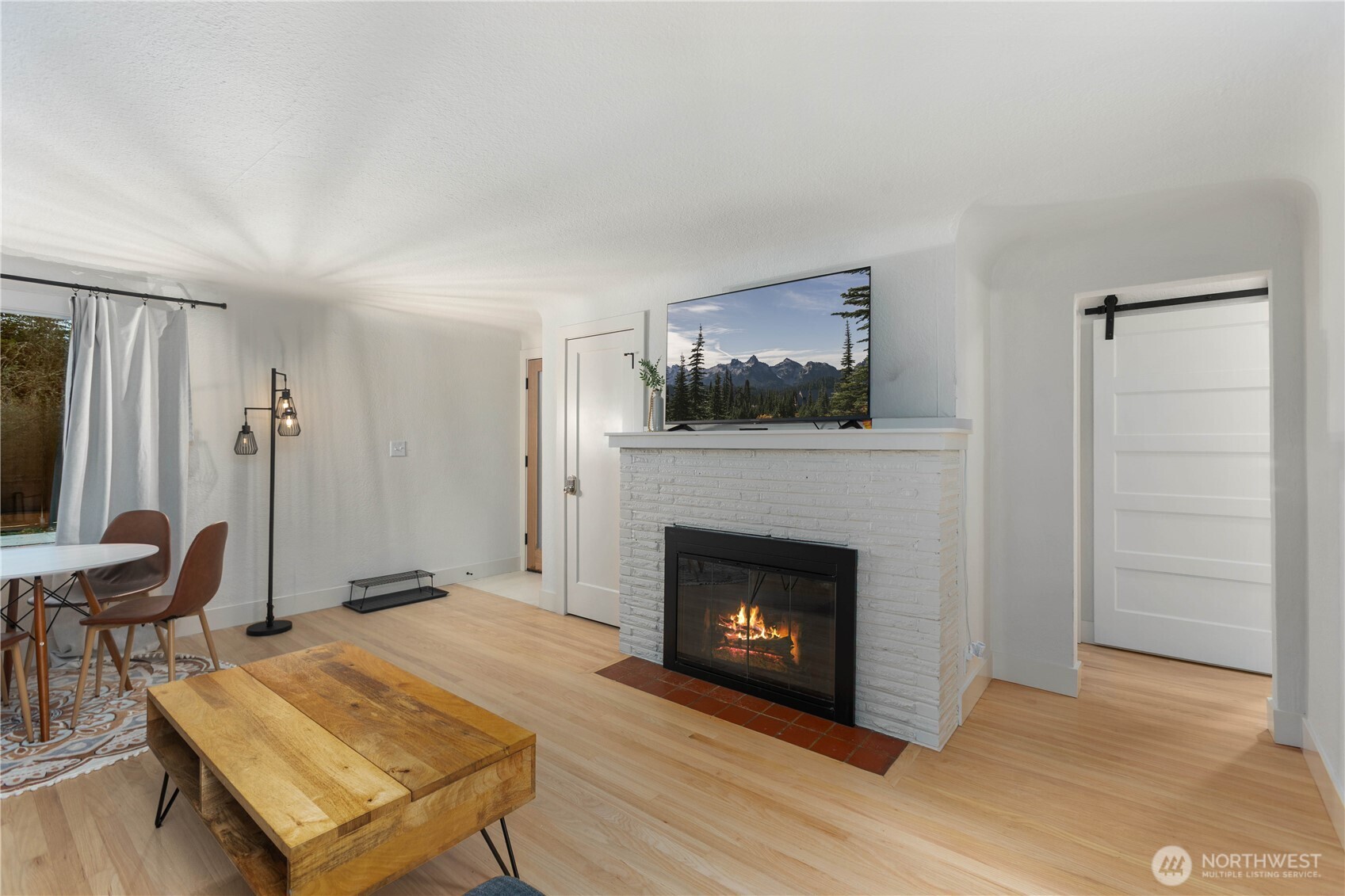 8731 13th Avenue NW Seattle WA 98117
