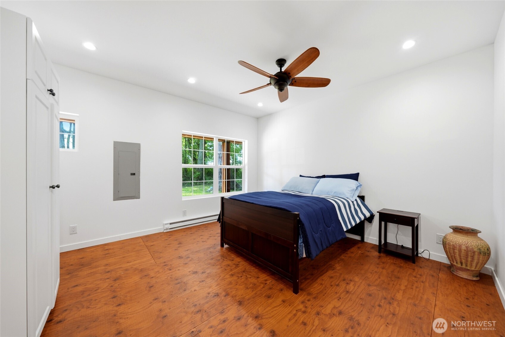 33 Mukilteo Way Hat Island WA 98206