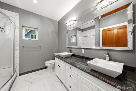 33 Mukilteo Way Hat Island WA 98206