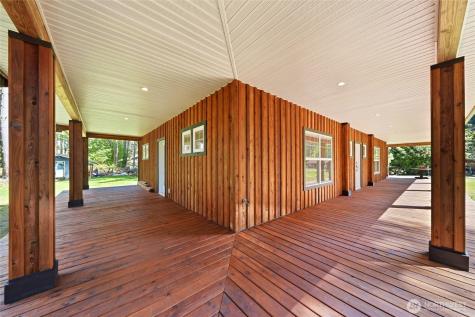 33 Mukilteo Way Hat Island WA 98206