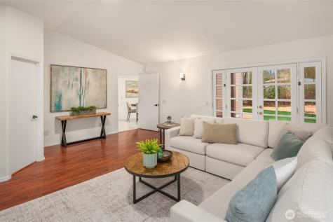 1425 243rd Place SW Bothell WA 98021