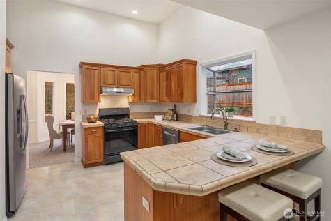 1425 243rd Place SW Bothell WA 98021