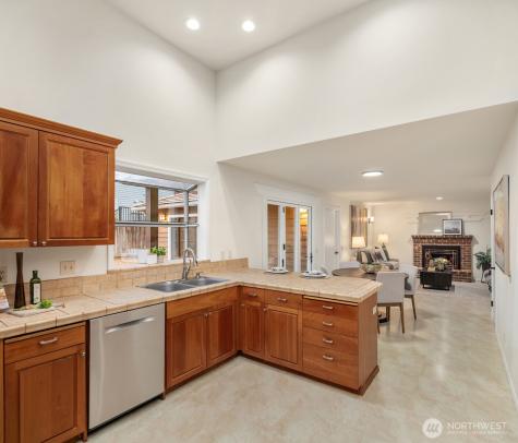 1425 243rd Place SW Bothell WA 98021