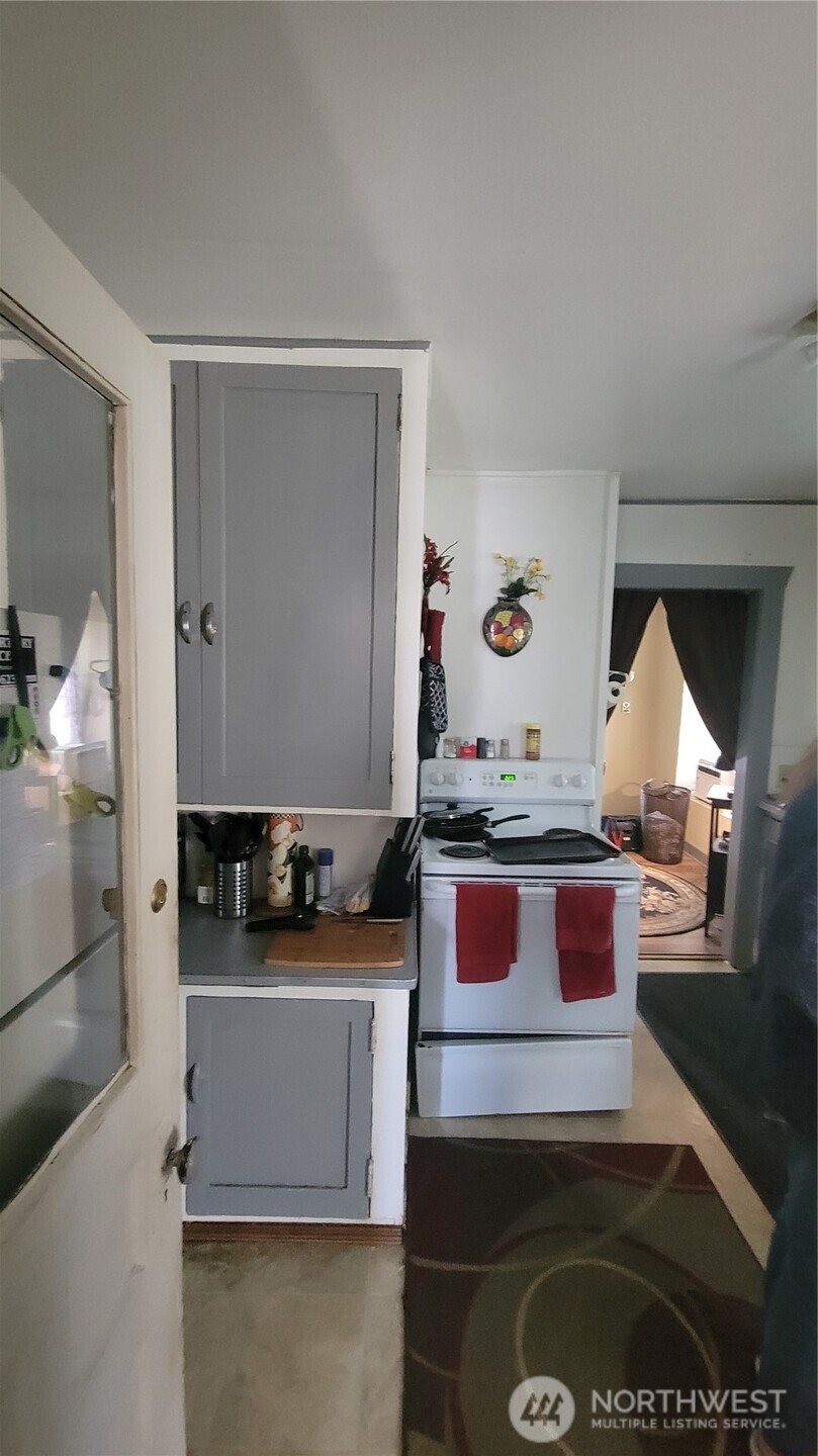 107 1st Street Morton WA 98356