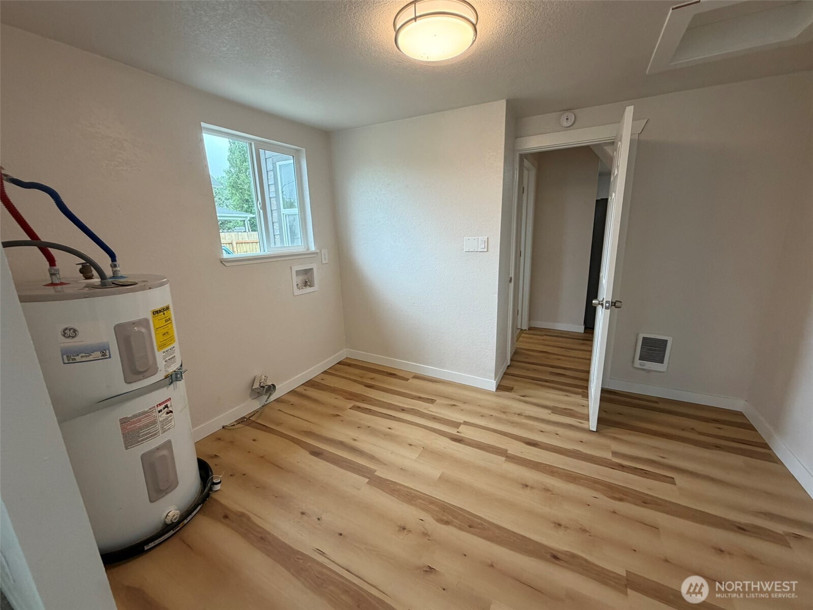 1009 W 1st Street Aberdeen WA 98520