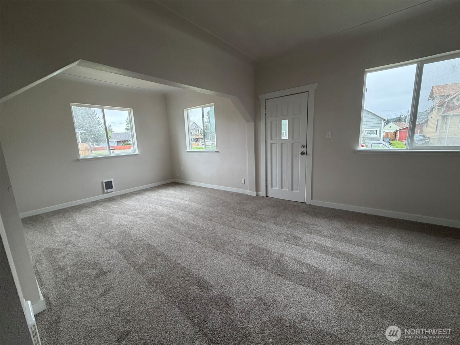 1009 W 1st Street Aberdeen WA 98520