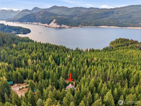 320 Lakeview Easton WA 98925
