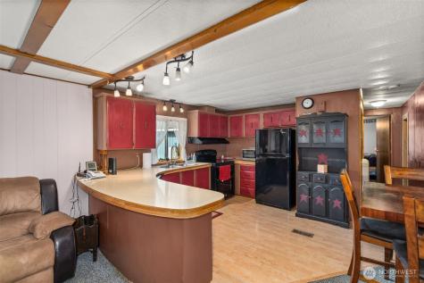 886 Salmon Creek Road Mossyrock WA 98564