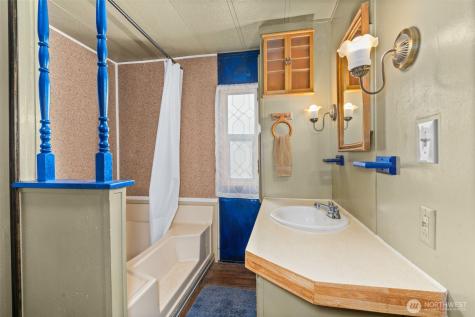 886 Salmon Creek Road Mossyrock WA 98564