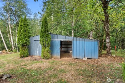 886 Salmon Creek Road Mossyrock WA 98564