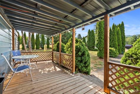 886 Salmon Creek Road Mossyrock WA 98564