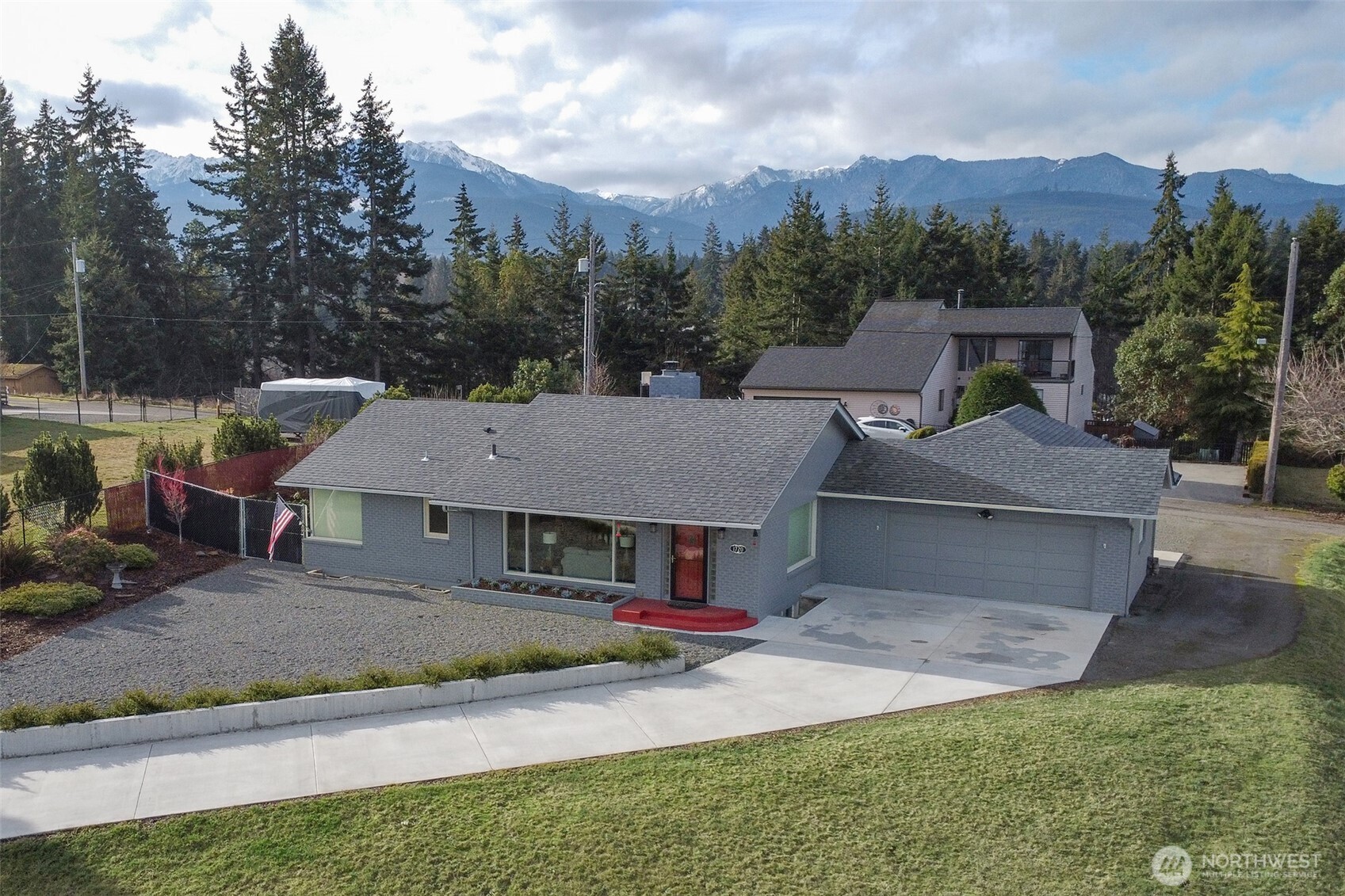 1720 W 8th Street Port Angeles WA 98363