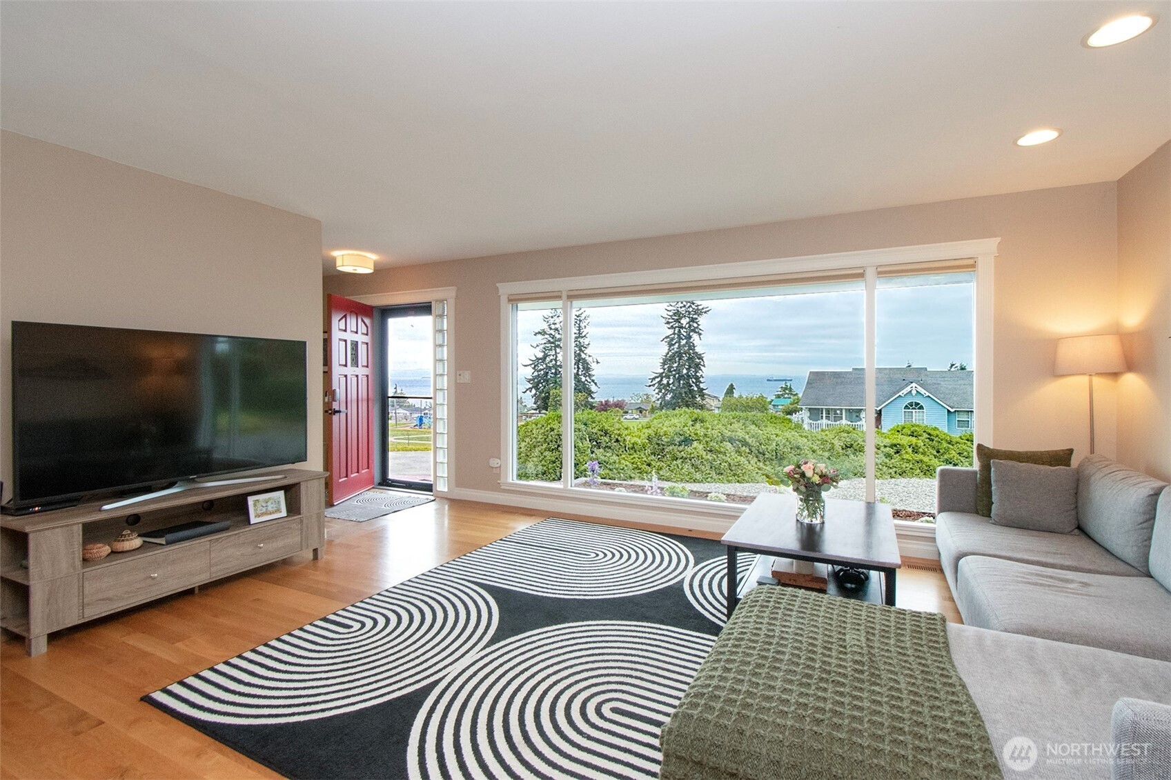 1720 W 8th Street Port Angeles WA 98363