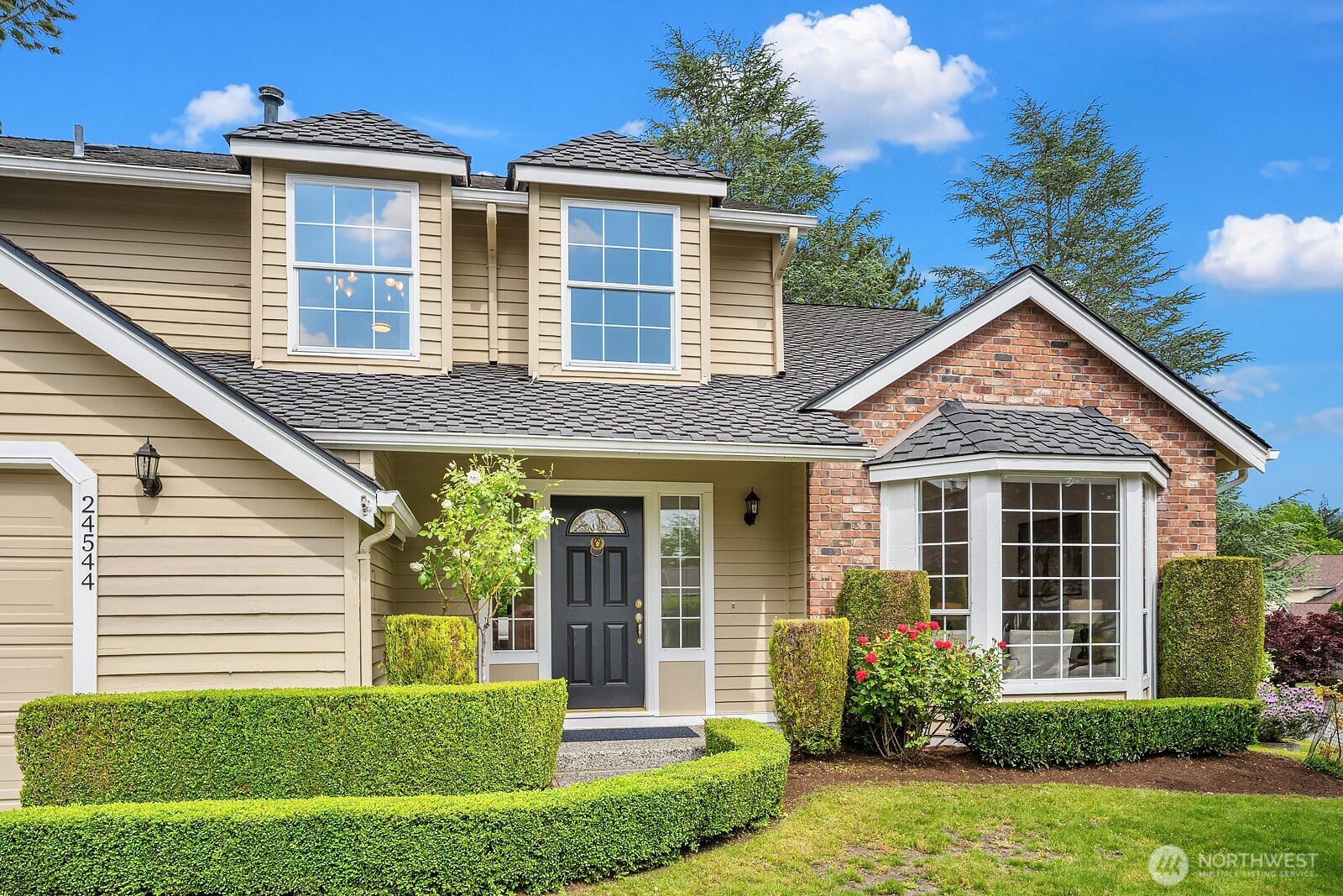 24544 SE 43rd Place Sammamish WA 98029
