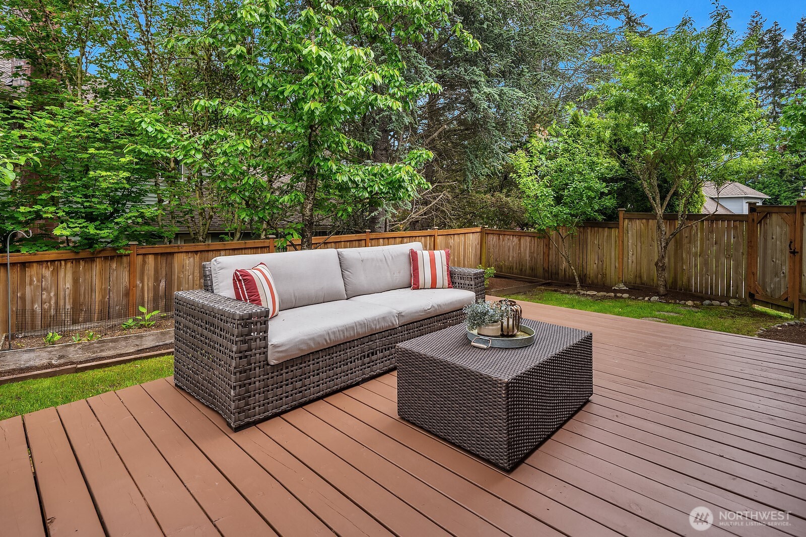24544 SE 43rd Place Sammamish WA 98029