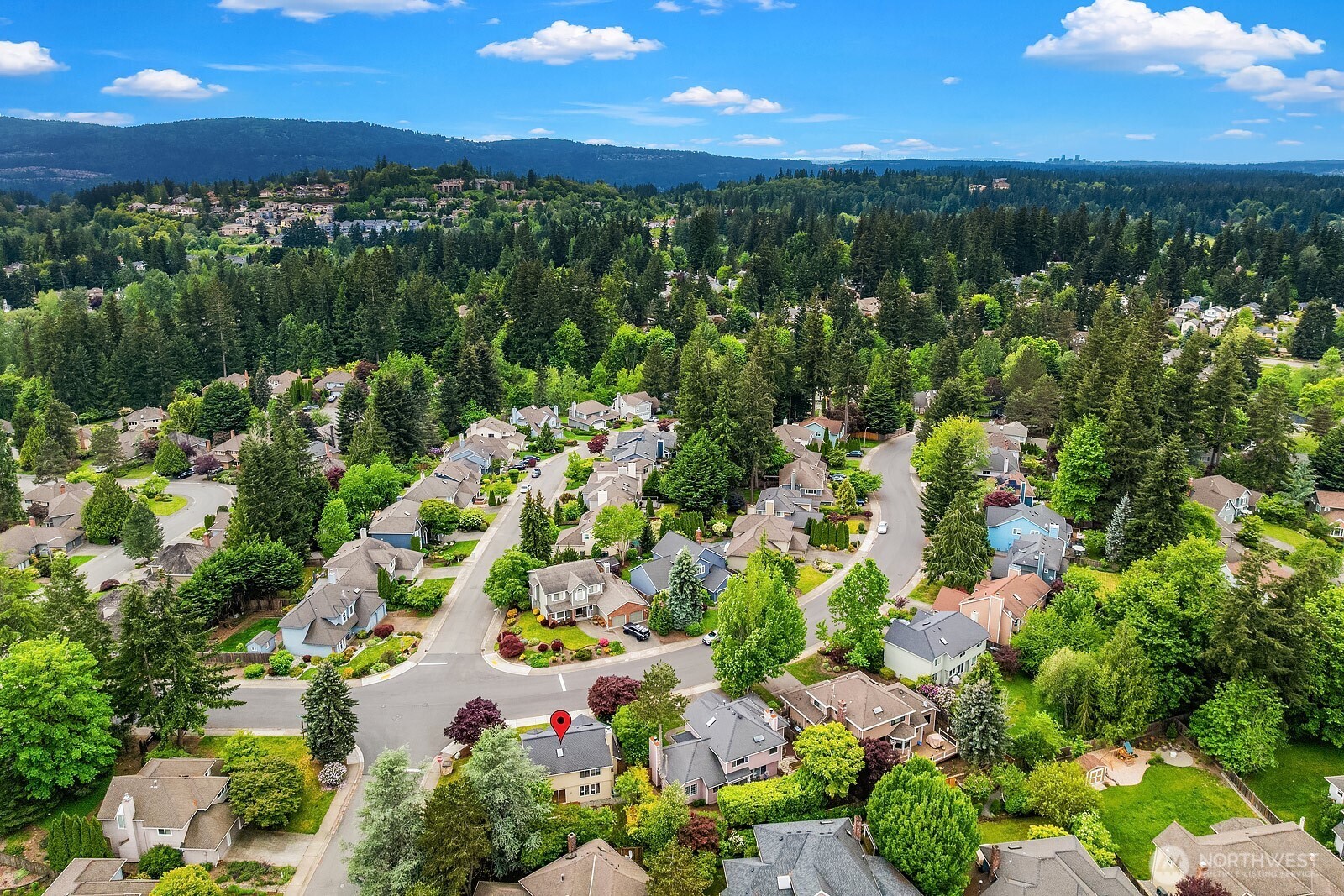 24544 SE 43rd Place Sammamish WA 98029
