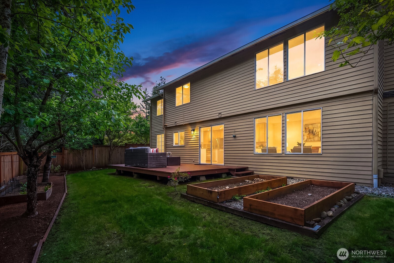 24544 SE 43rd Place Sammamish WA 98029