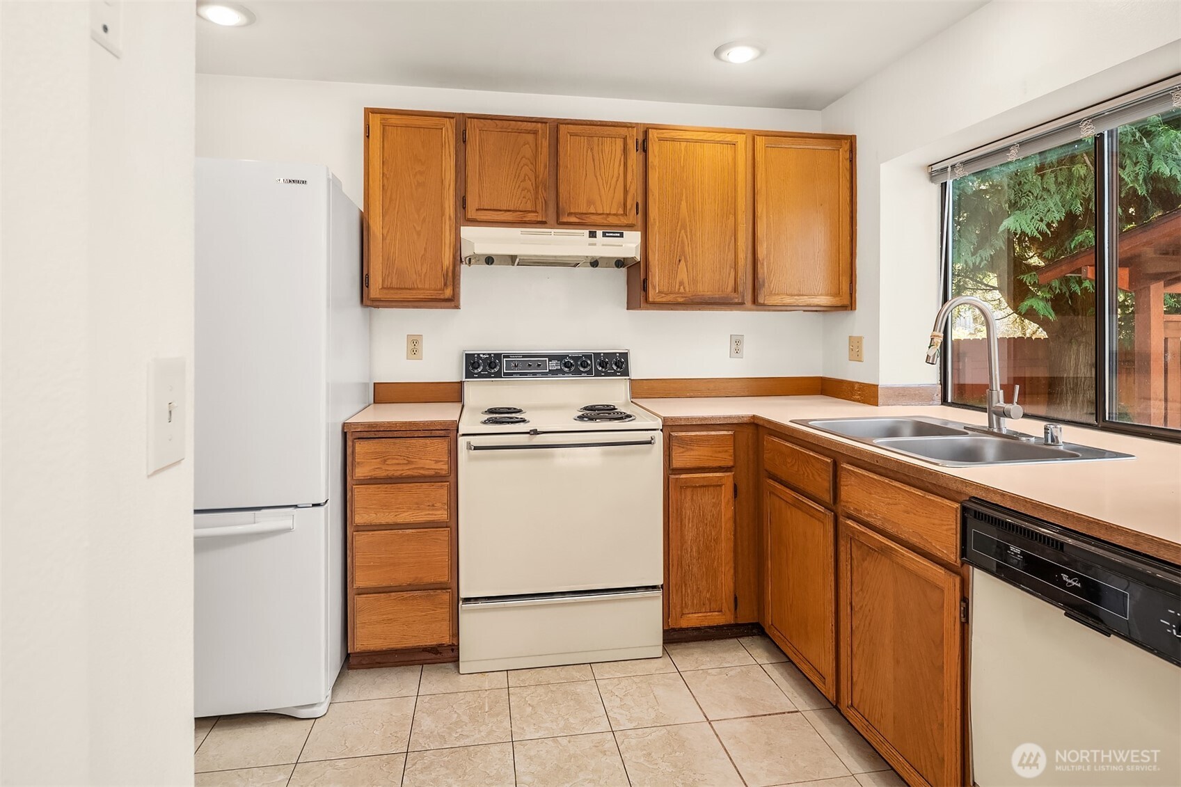 2426 198th Place SW Lynnwood WA 98036