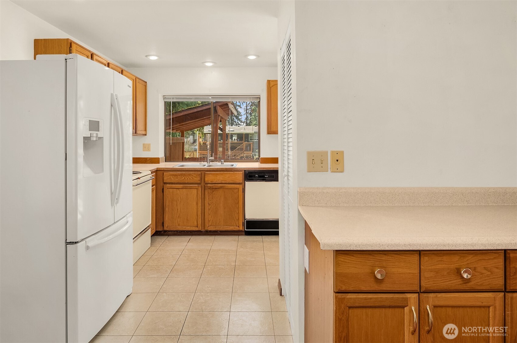 2426 198th Place SW Lynnwood WA 98036