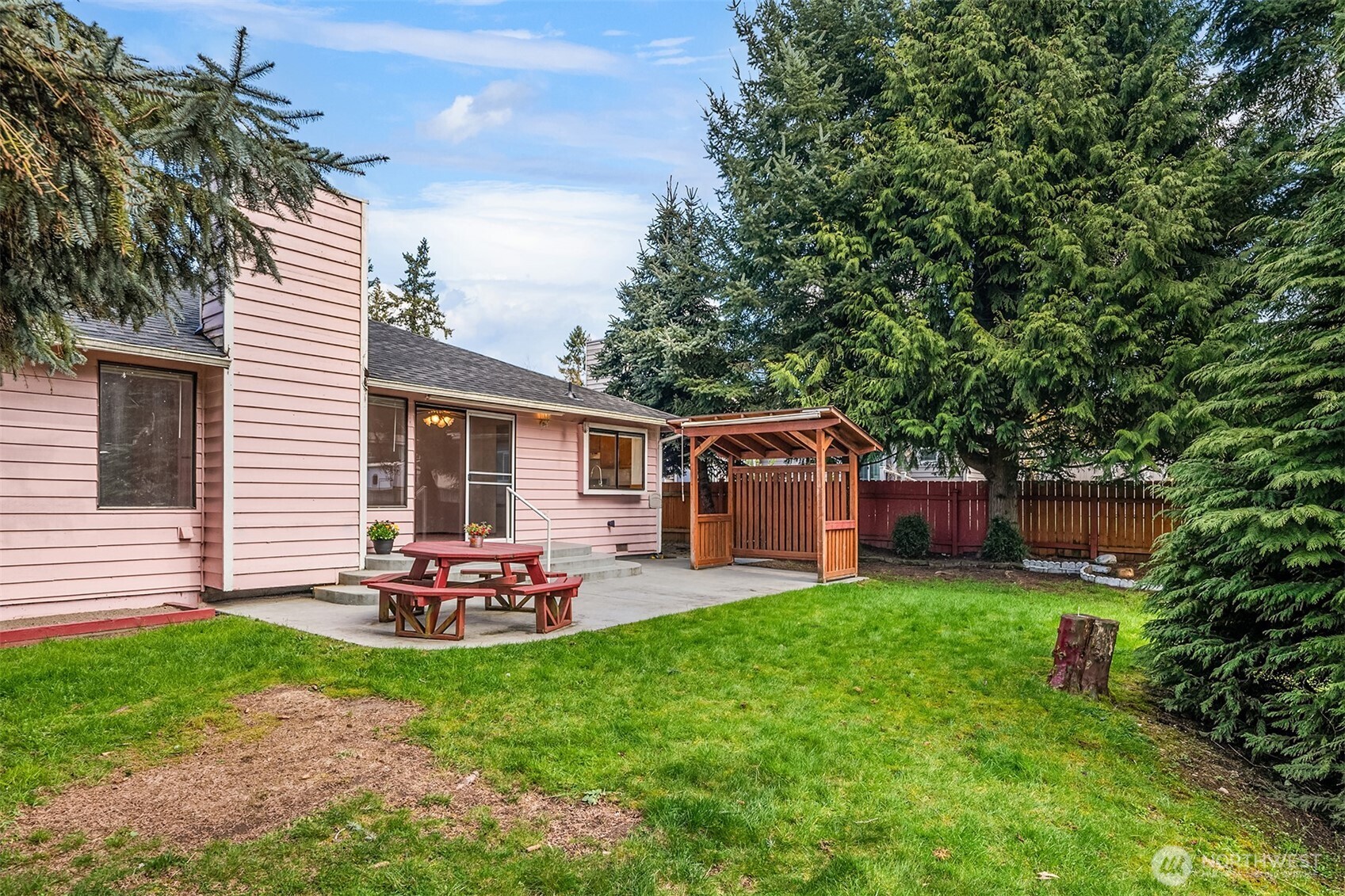 2426 198th Place SW Lynnwood WA 98036