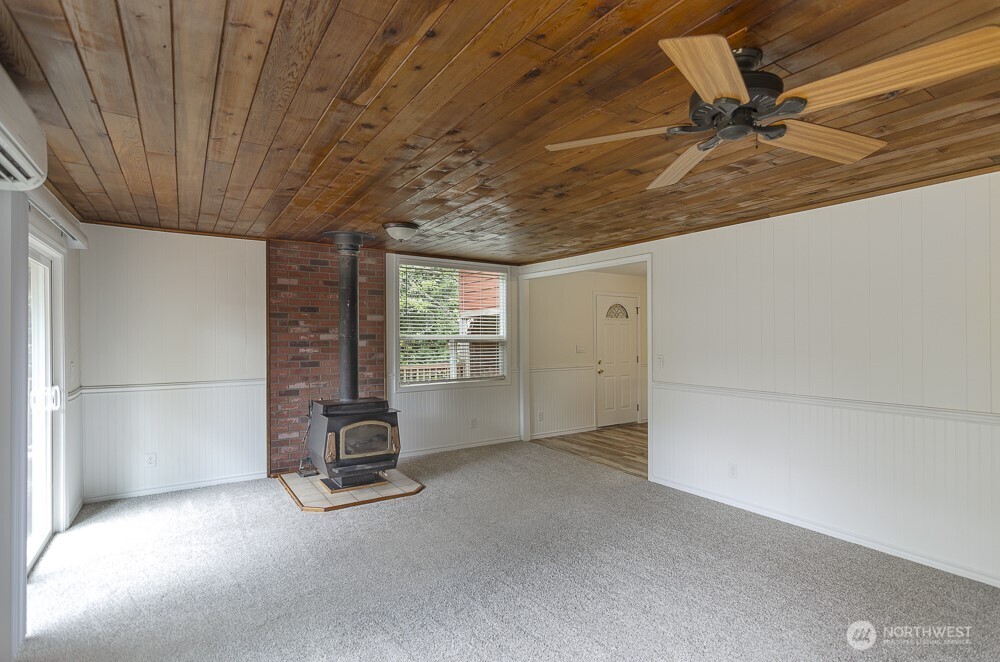 17631 Old Barn Road SE Yelm WA 98597