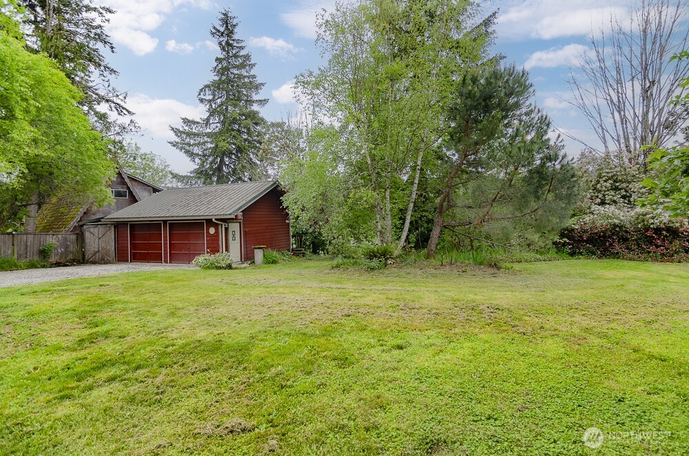17631 Old Barn Road SE Yelm WA 98597