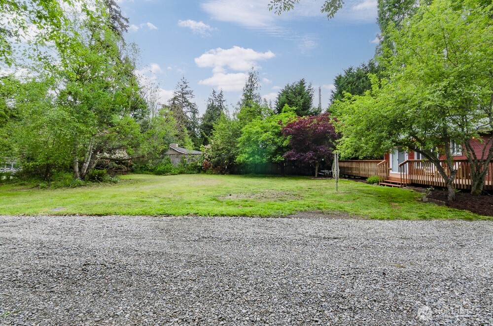 17631 Old Barn Road SE Yelm WA 98597