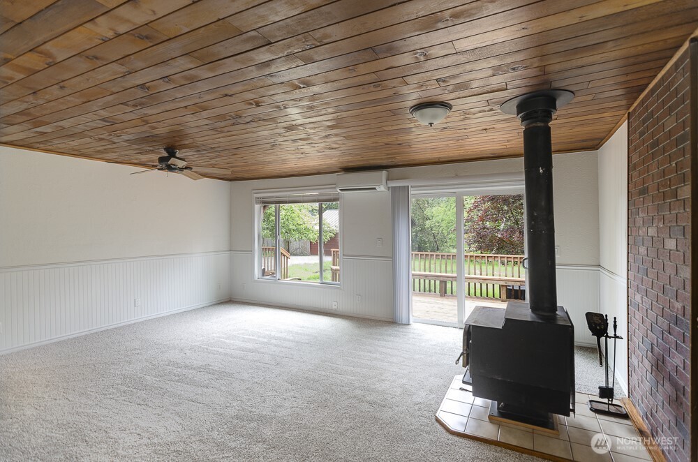 17631 Old Barn Road SE Yelm WA 98597