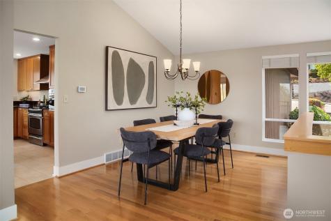 8530 54th Avenue NE Seattle WA 98115